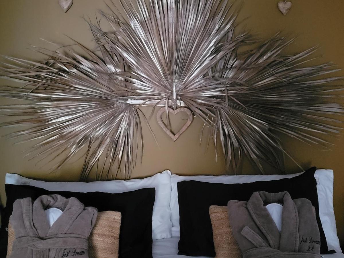 Suite & Spa Just Dream 28 Six-Fours-les-Plages Extérieur photo