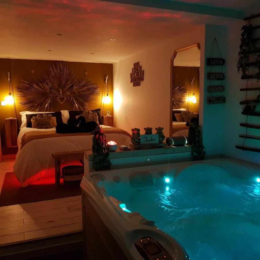 Suite & Spa Just Dream 28 Six-Fours-les-Plages Extérieur photo